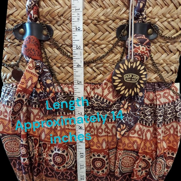 Sun 'N' Sand Straw & Fabric Bag - Picture 5 of 10